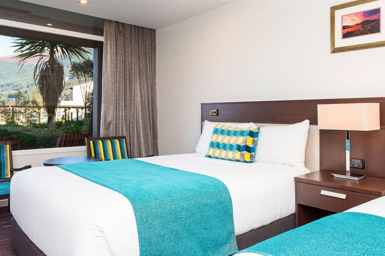 Copthorne Hotel & Resort Lakefront Queenstown Bagian luar foto