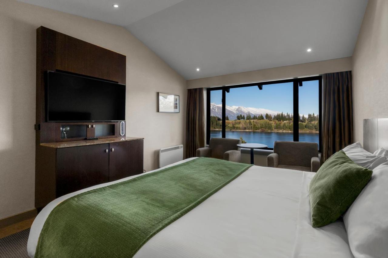 Copthorne Hotel & Resort Lakefront Queenstown Bagian luar foto
