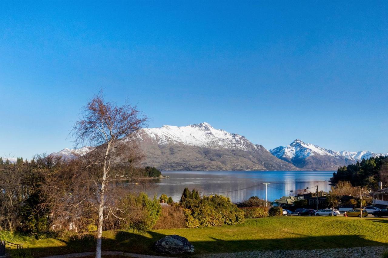 Copthorne Hotel & Resort Lakefront Queenstown Bagian luar foto
