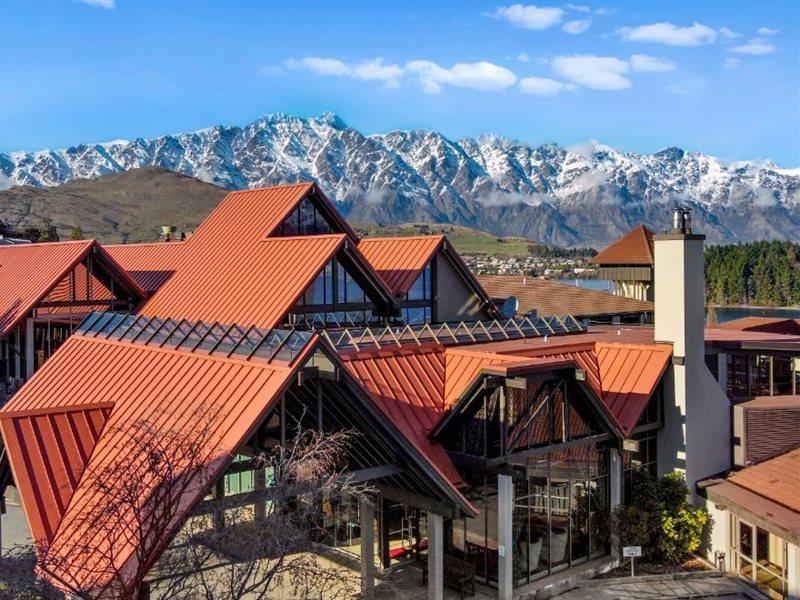 Copthorne Hotel & Resort Lakefront Queenstown Bagian luar foto