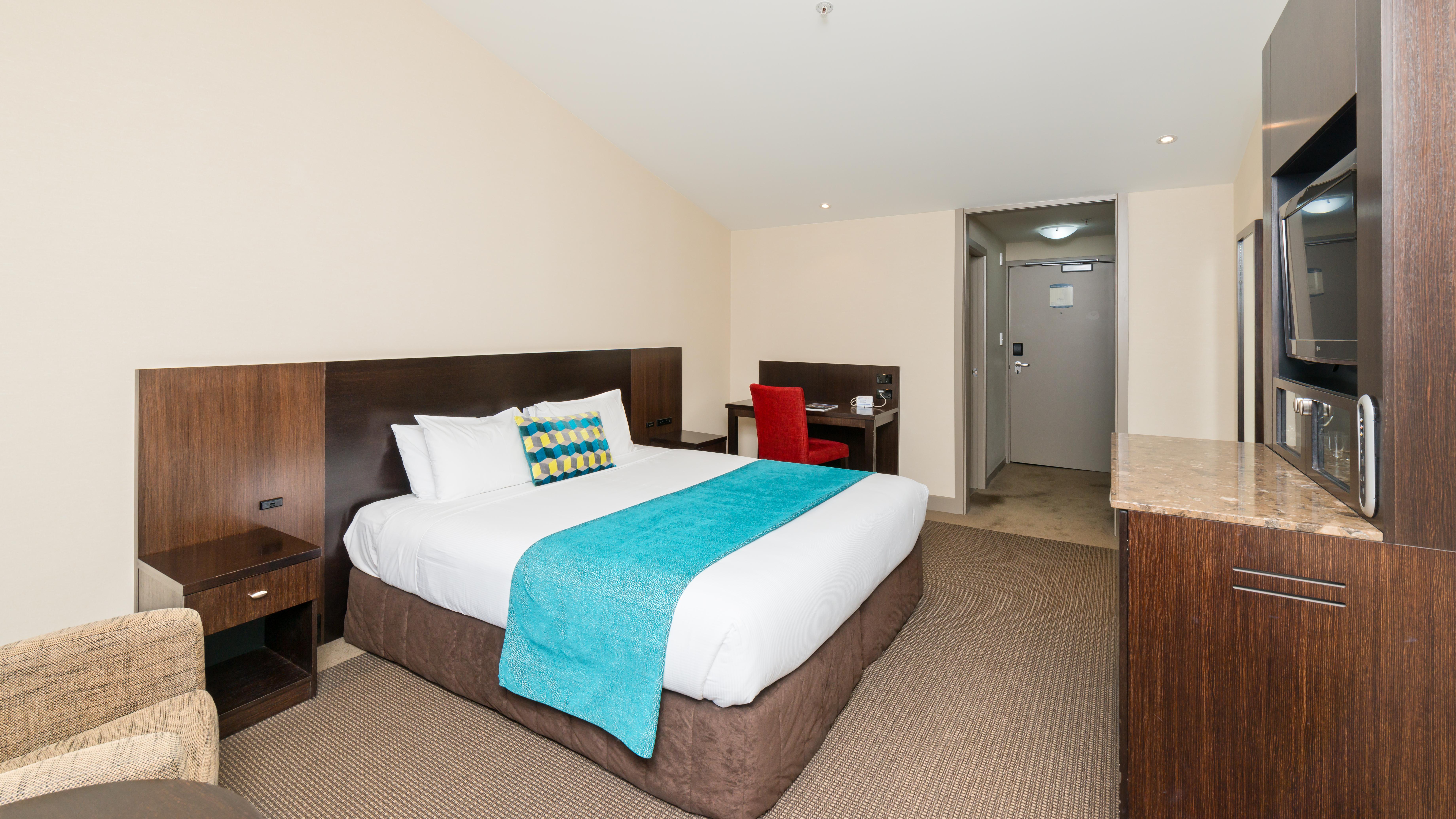 Copthorne Hotel & Resort Lakefront Queenstown Bagian luar foto