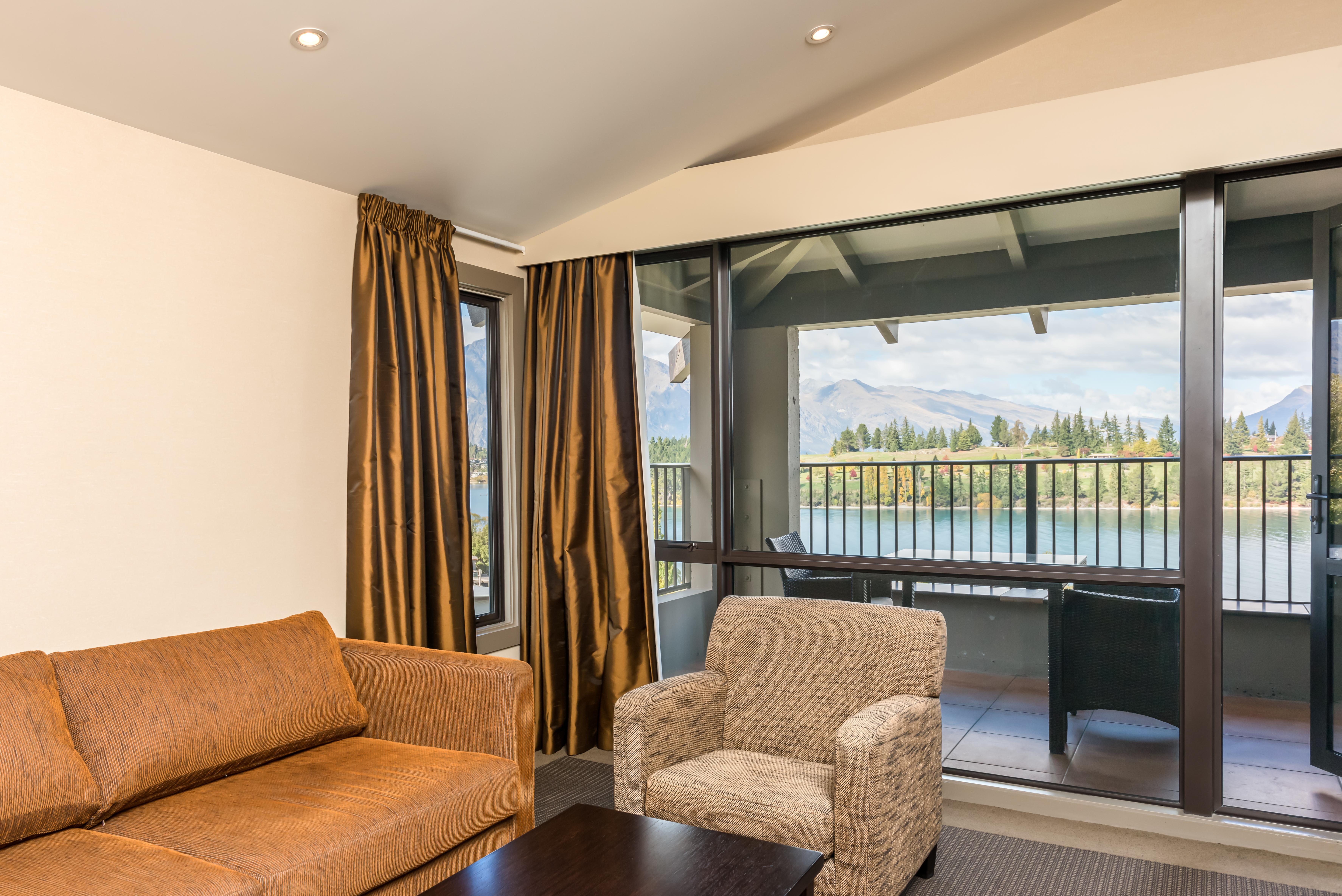 Copthorne Hotel & Resort Lakefront Queenstown Bagian luar foto