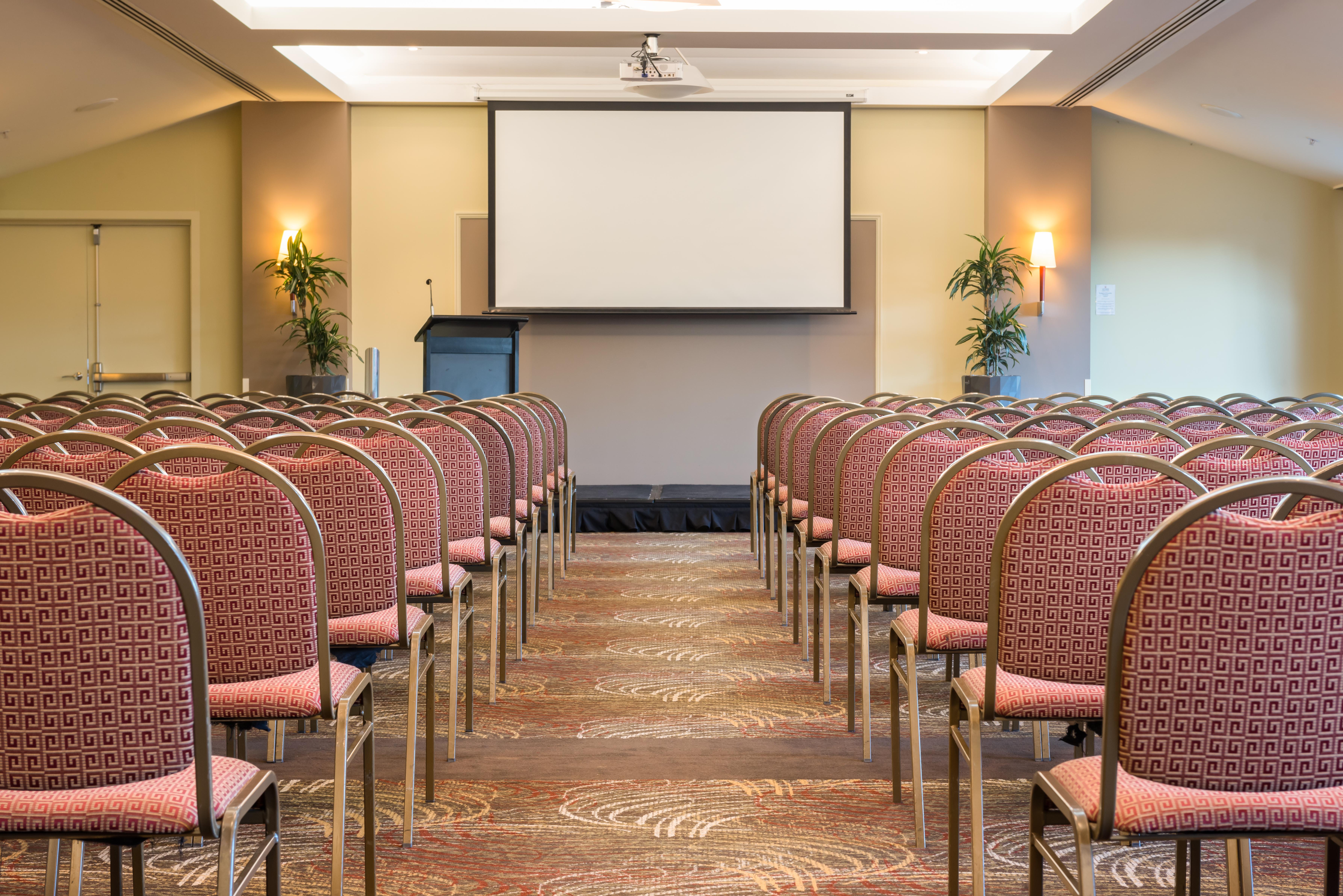 Copthorne Hotel & Resort Lakefront Queenstown Bagian luar foto