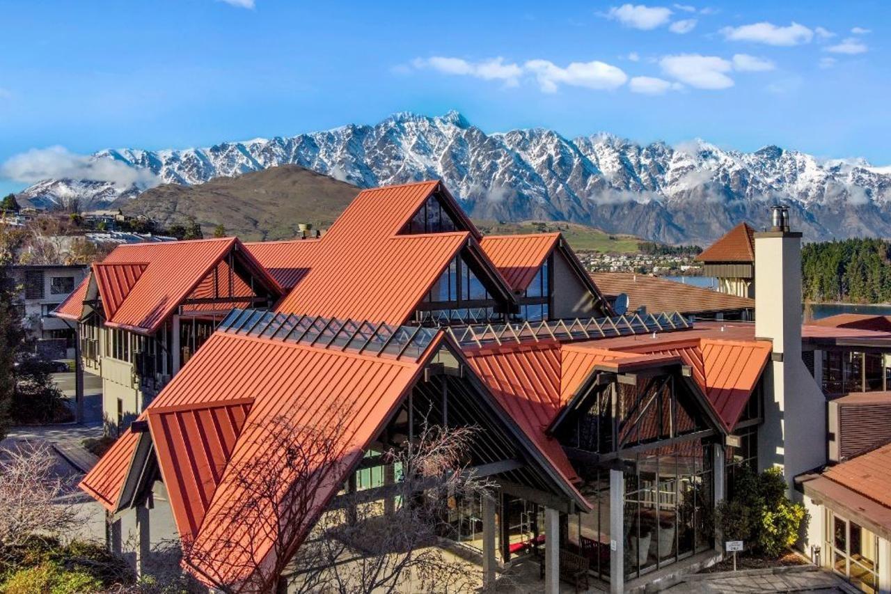 Copthorne Hotel & Resort Lakefront Queenstown Bagian luar foto