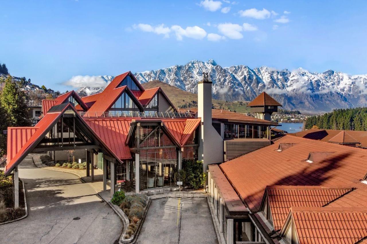 Copthorne Hotel & Resort Lakefront Queenstown Bagian luar foto