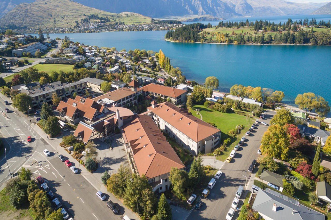 Copthorne Hotel & Resort Lakefront Queenstown Bagian luar foto
